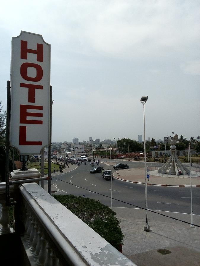 Hotel Saint Thomas Lomé Eksteriør bilde