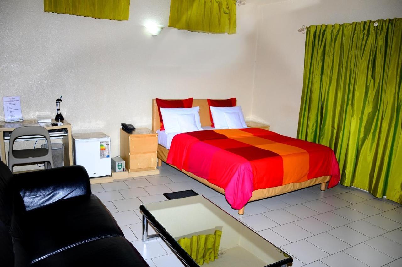 Hotel Saint Thomas Lomé Eksteriør bilde
